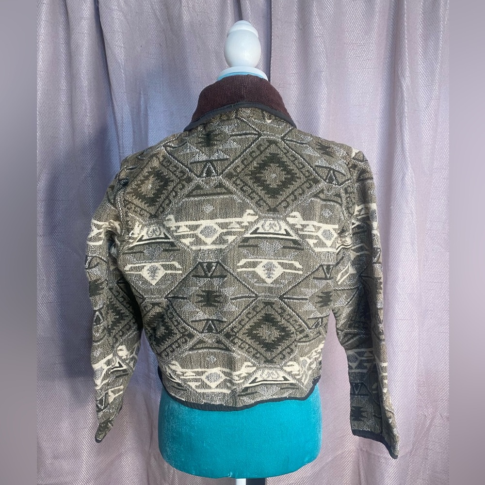 Vintage Aztec sweater/coat in light green - Picture 3 of 4